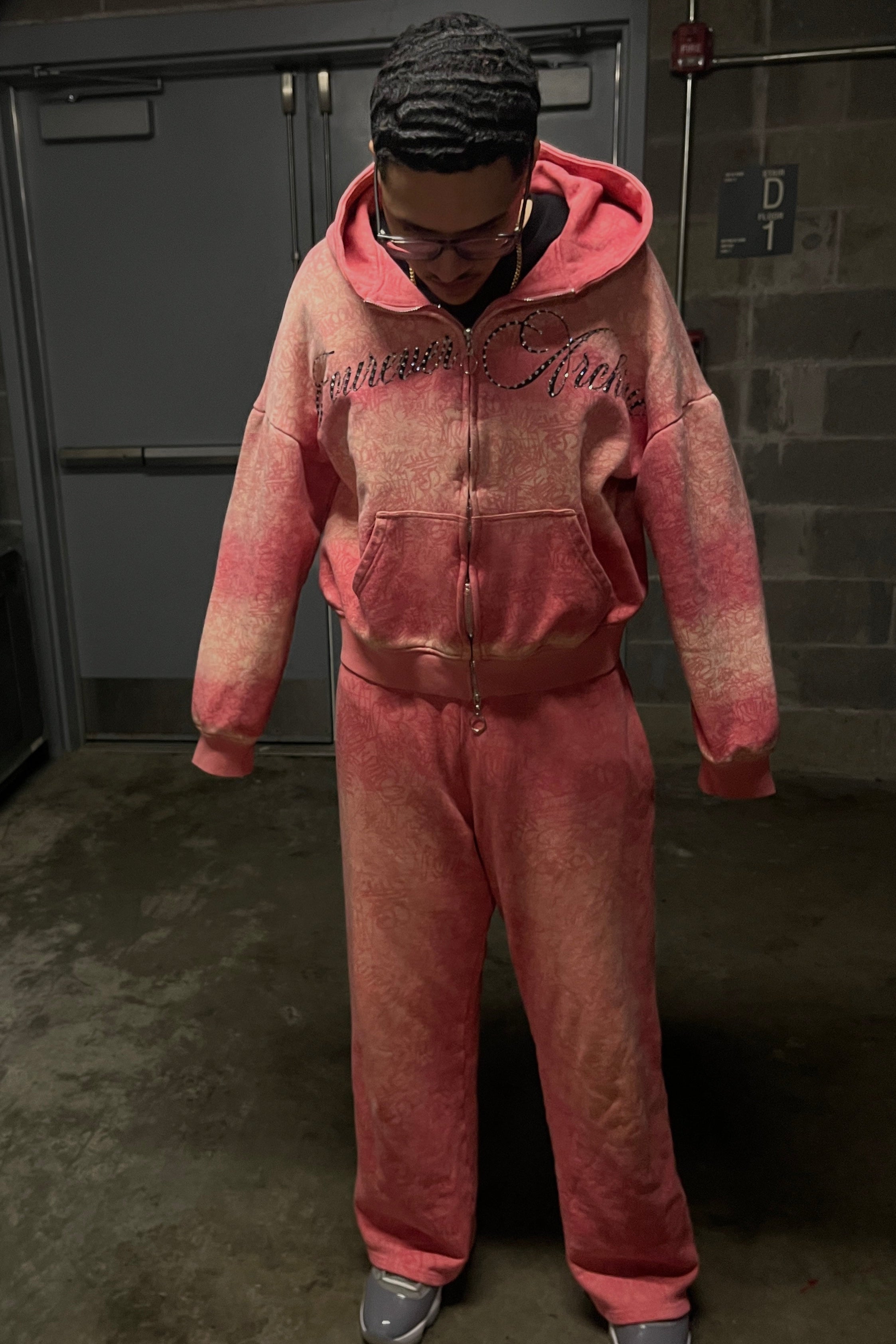 Graffiti Sweatpants (Rust Pink)